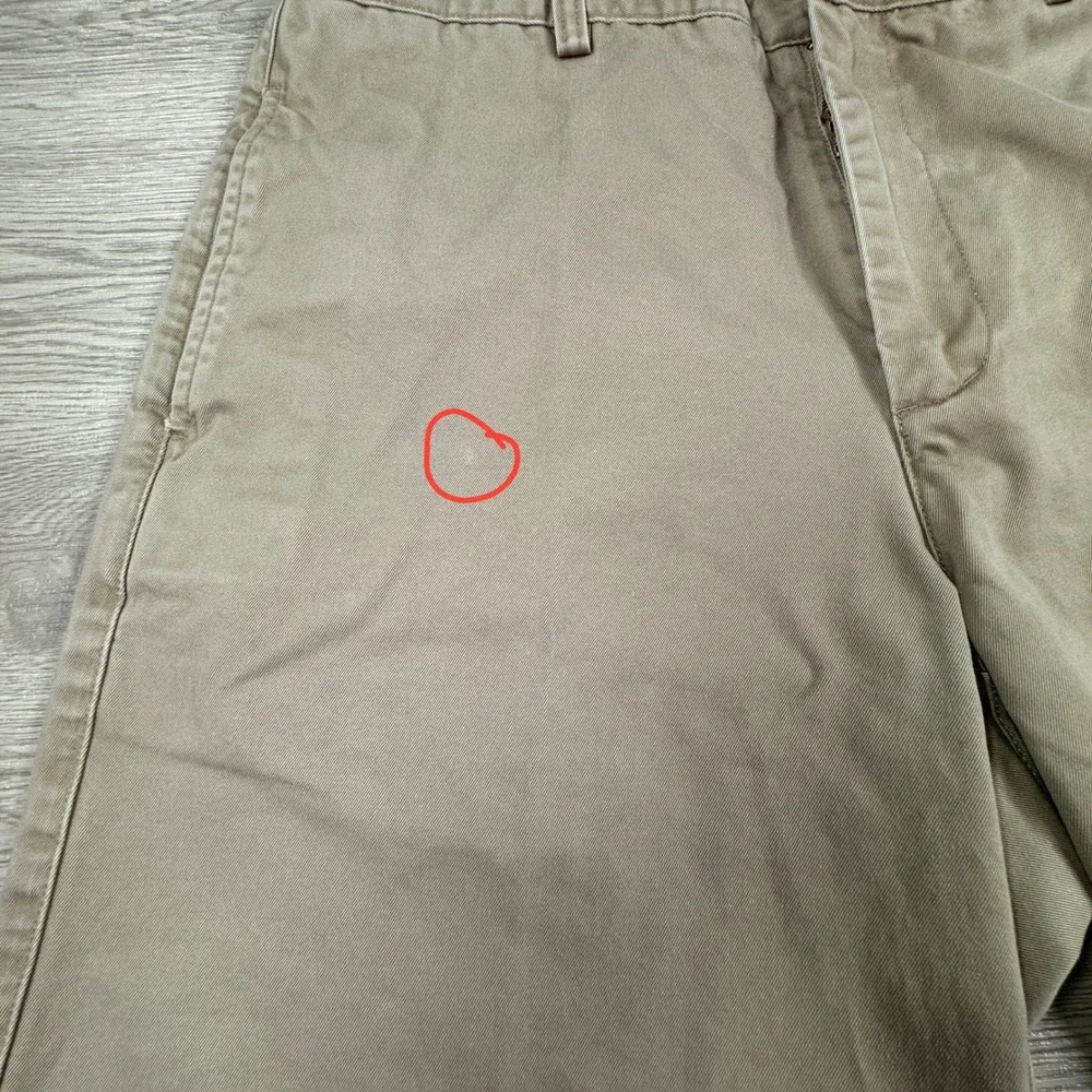 Orvis Men's Classic Chino Shorts Tan‎ Khaki 34 Cotton Flat Front Casual Preppy
